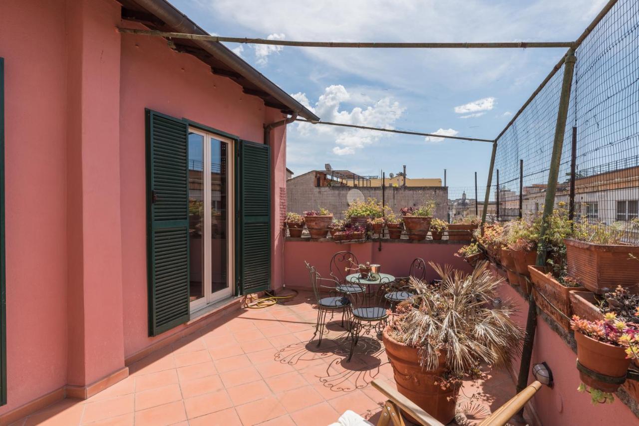 Colosseo Stylish Penthouse Рим Екстериор снимка