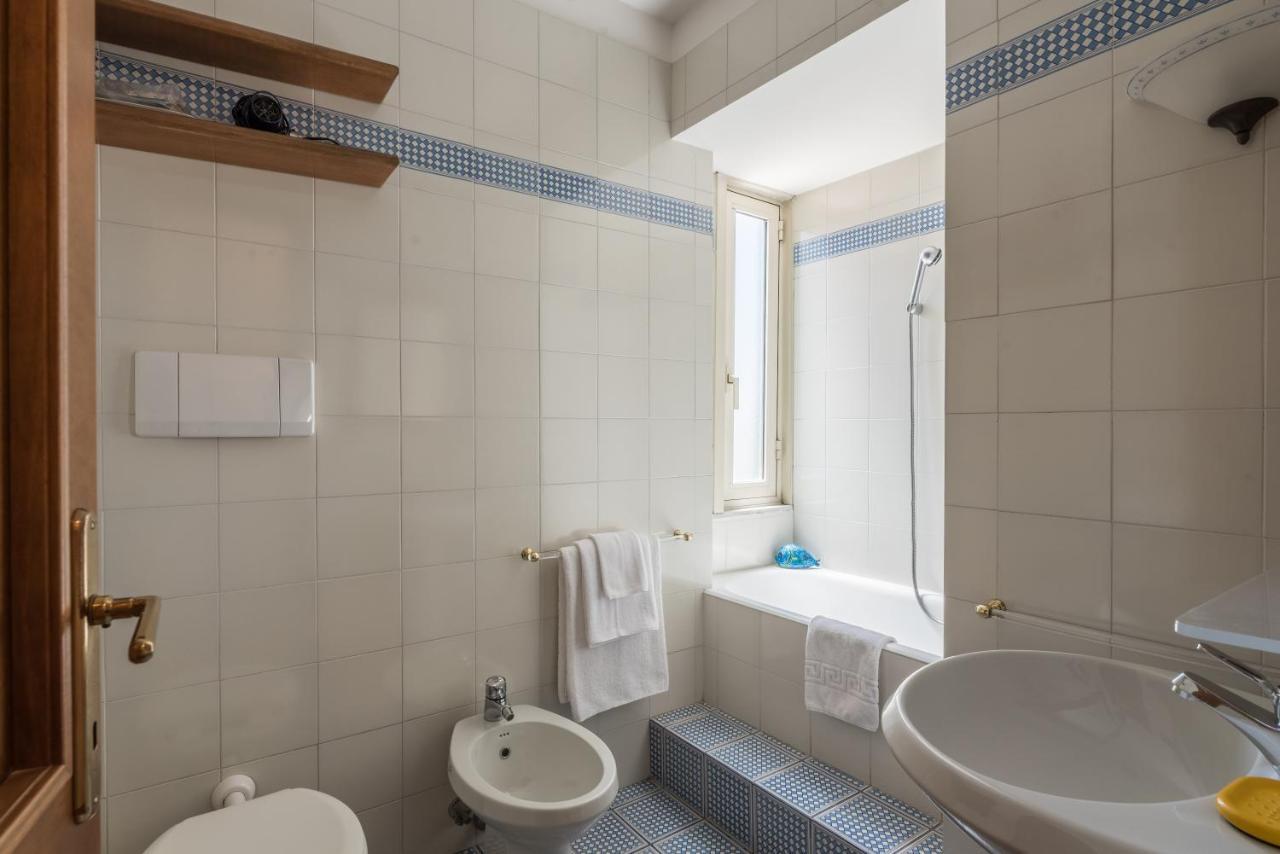 Colosseo Stylish Penthouse Рим Екстериор снимка